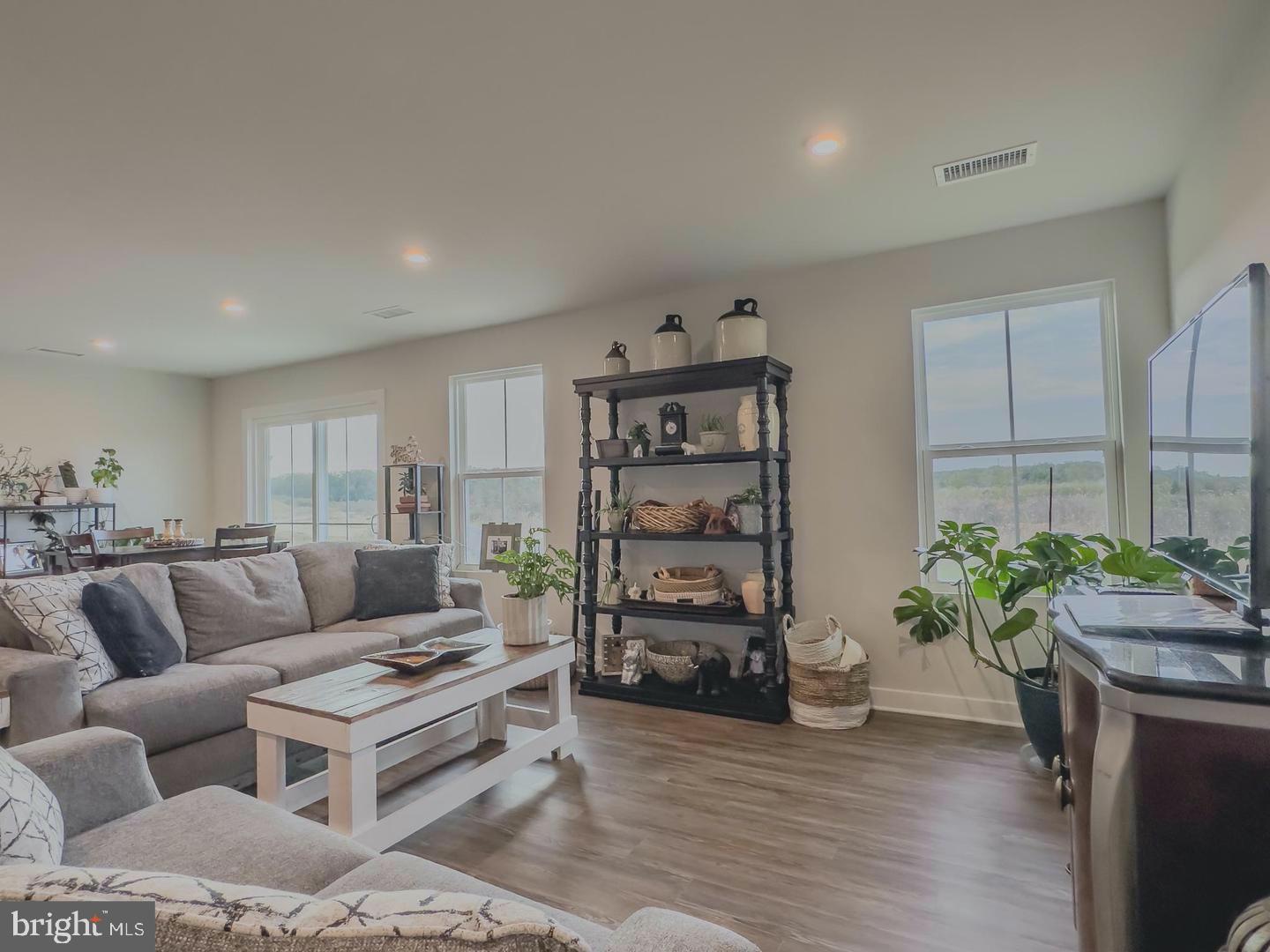 18 Bustleton Millville, NJ 08332 - Photo 6 of 20