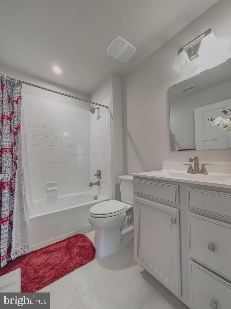 18 Bustleton Millville, NJ 08332 - Photo 10 of 20