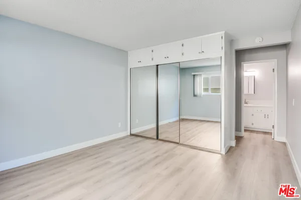 $6,100,000 | 525 North Francisca Avenue, Redondo Beach, CA 90277
