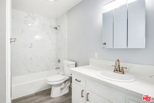 $6,100,000 | 525 North Francisca Avenue, Redondo Beach, CA 90277