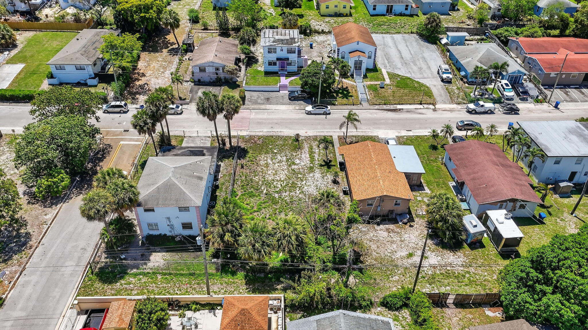1204 West 35th Street Riviera Beach, FL 33404 - Photo 5 of 6 15-web-or-mls-DJI_20260407010938_0355_D_