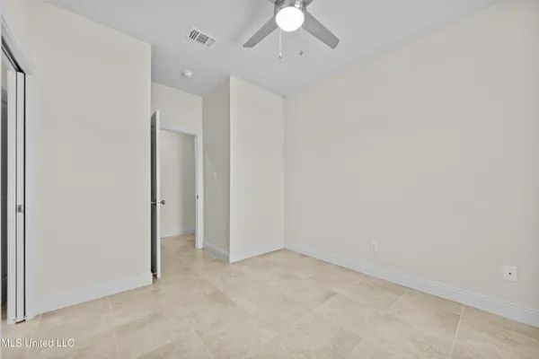 $327,500 | 116 Davis Avenue, Unit E, Pass Christian, MS 39571