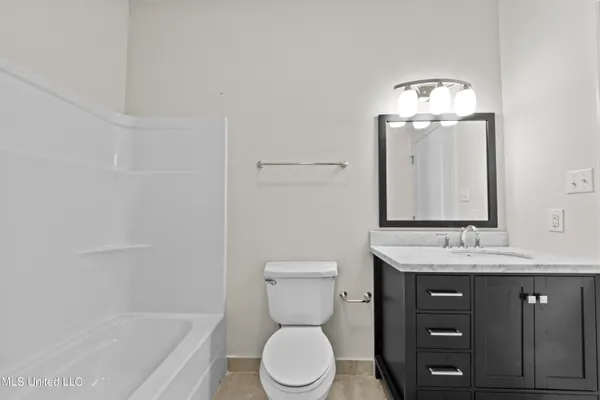 $327,500 | 116 Davis Avenue, Unit E, Pass Christian, MS 39571