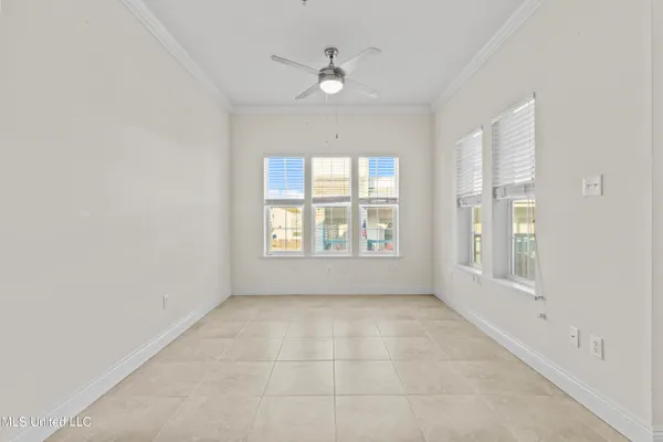 $327,500 | 116 Davis Avenue, Unit E, Pass Christian, MS 39571