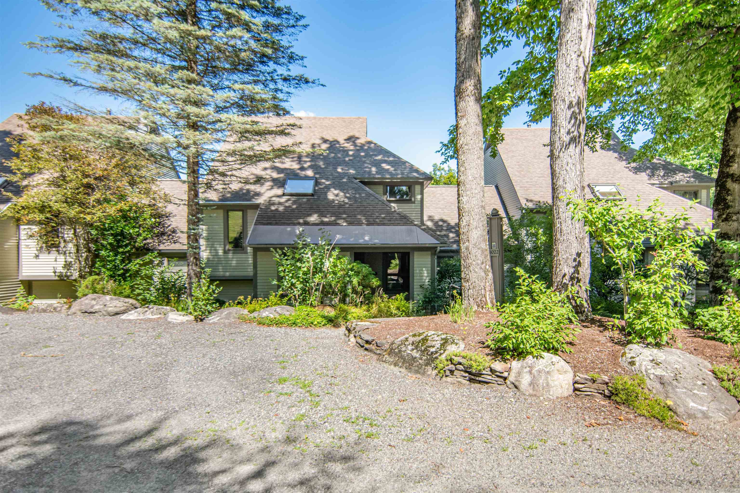 1022 Brook Road, Unit 8 Stowe, VT 05672 - Photo 1 of 31 Gallery Image 1