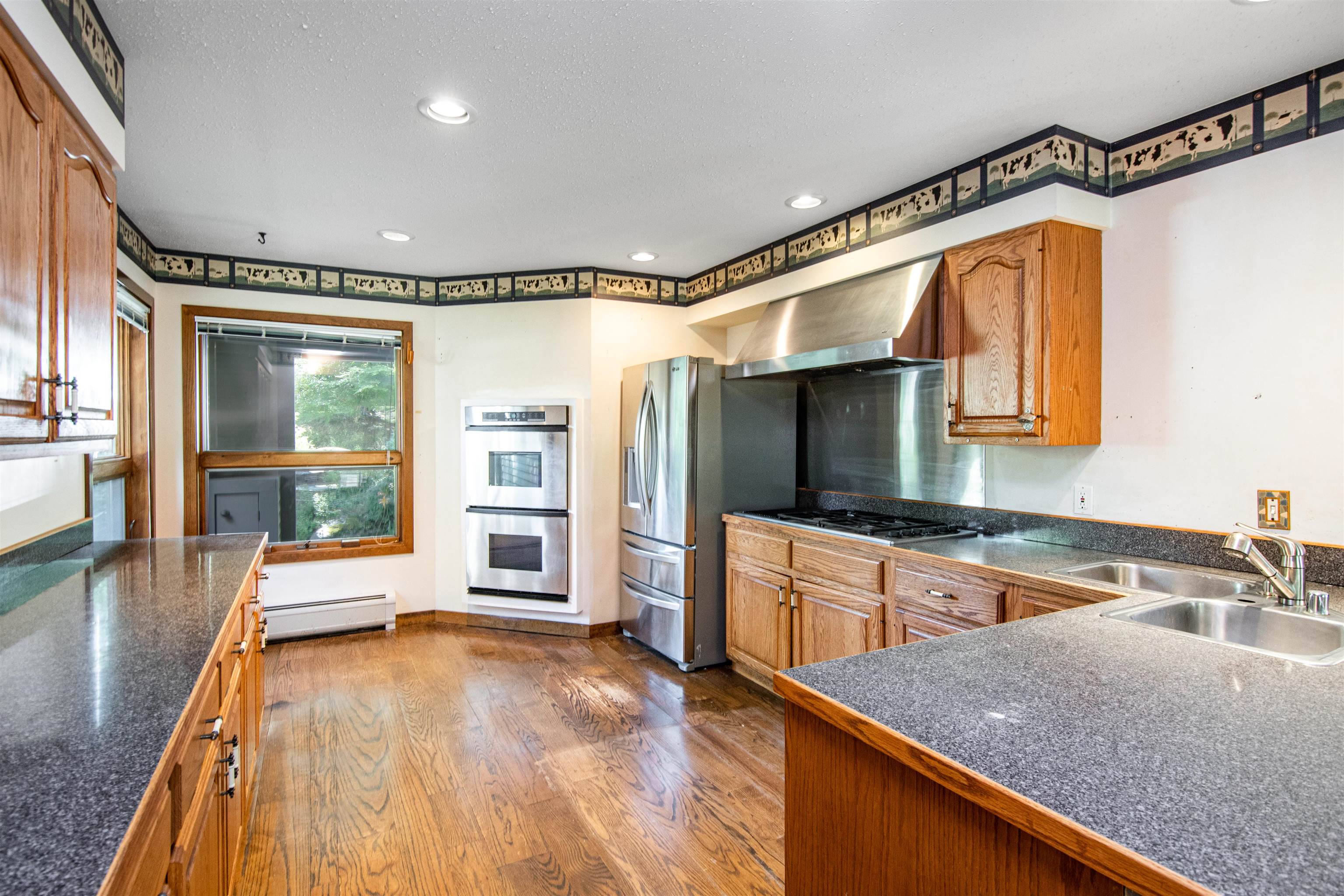 1022 Brook Road, Unit 8 Stowe, VT 05672 - Photo 6 of 31 Gallery Image 6
