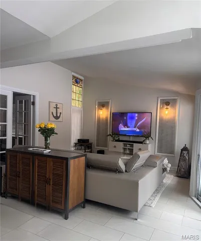 $749,900 | 7133 Washington Avenue, University City, MO 63130