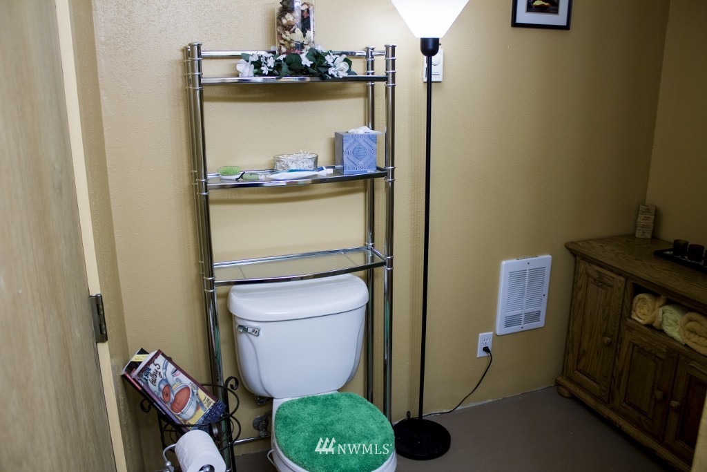 1 Snowshoe Road Oroville, WA 98844 - Photo 11 of 20 Gallery Image 11