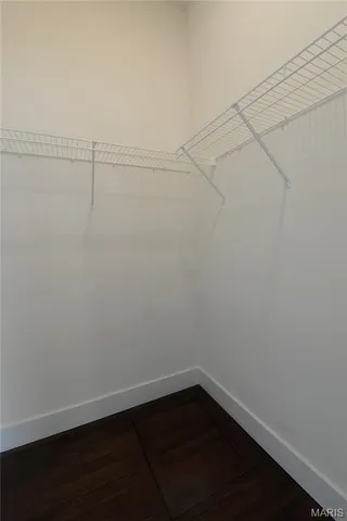 $1,740 | 3186 Oak Hill Avenue, St. Louis, MO 63116