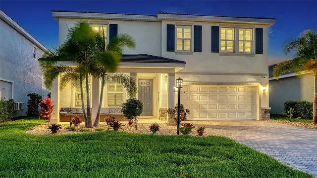 a front view of house with yard