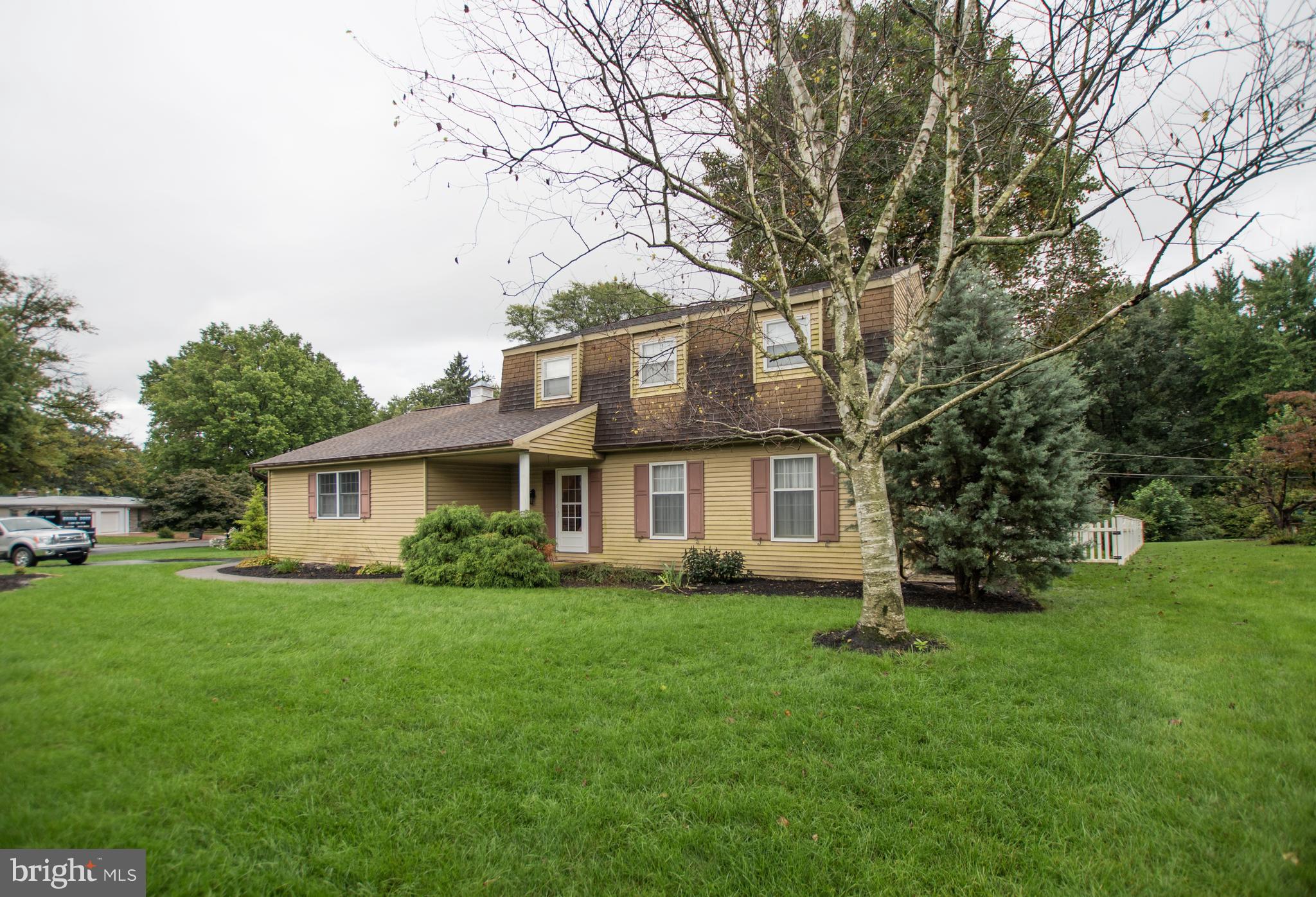 357 Oaklyn Road Lebanon, PA 17042 - Photo 3 of 27 Gallery Image 3