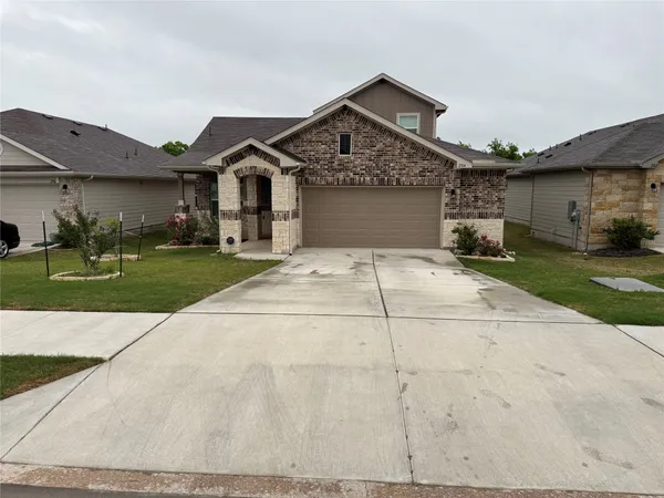 $2,600 | 204 James River Drive, Hutto, TX 78634