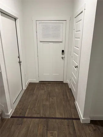 $2,600 | 204 James River Drive, Hutto, TX 78634