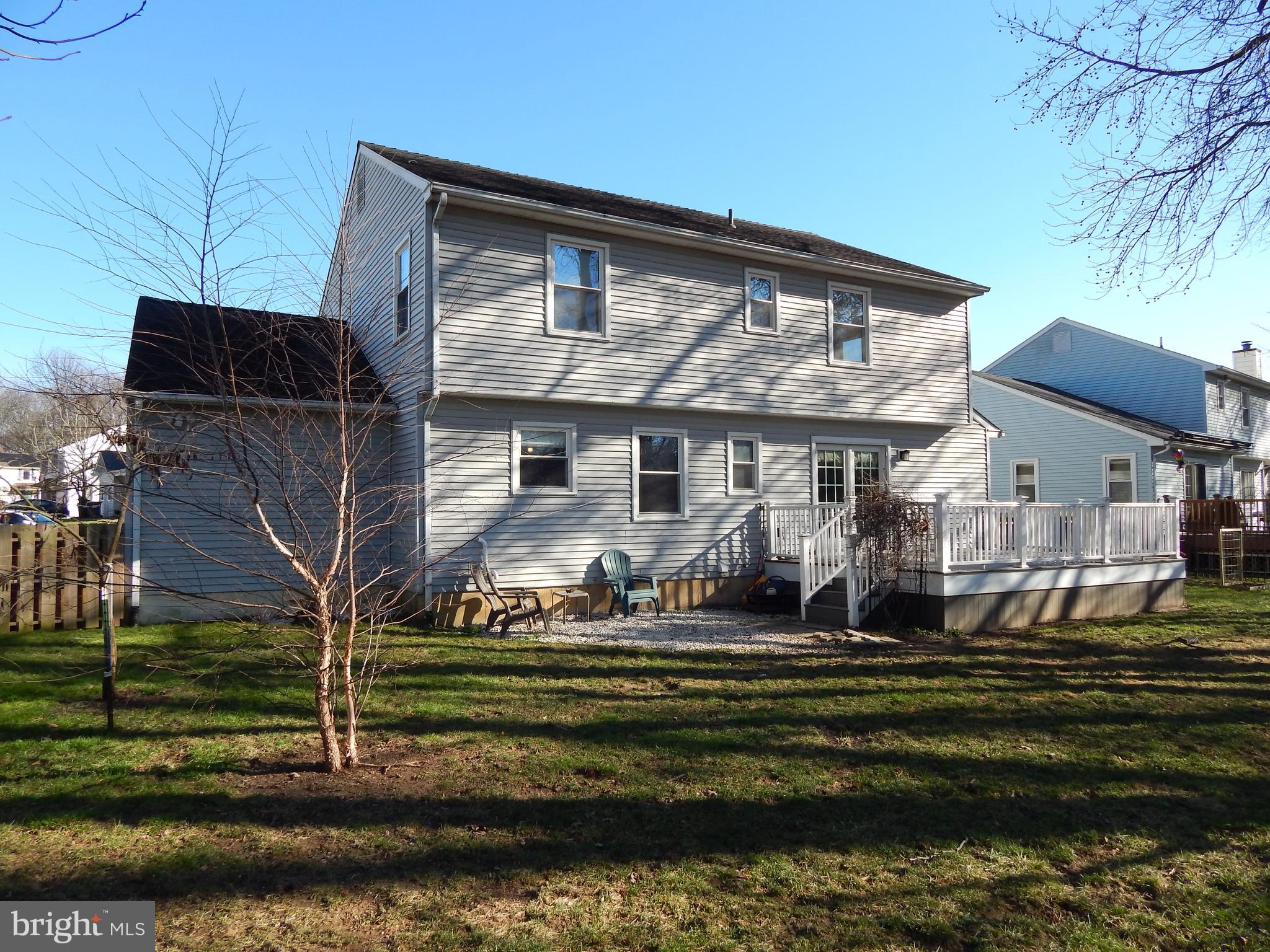 48 Danvers Circle Newark, DE 19702 - Photo 39 of 40 Rear view of home