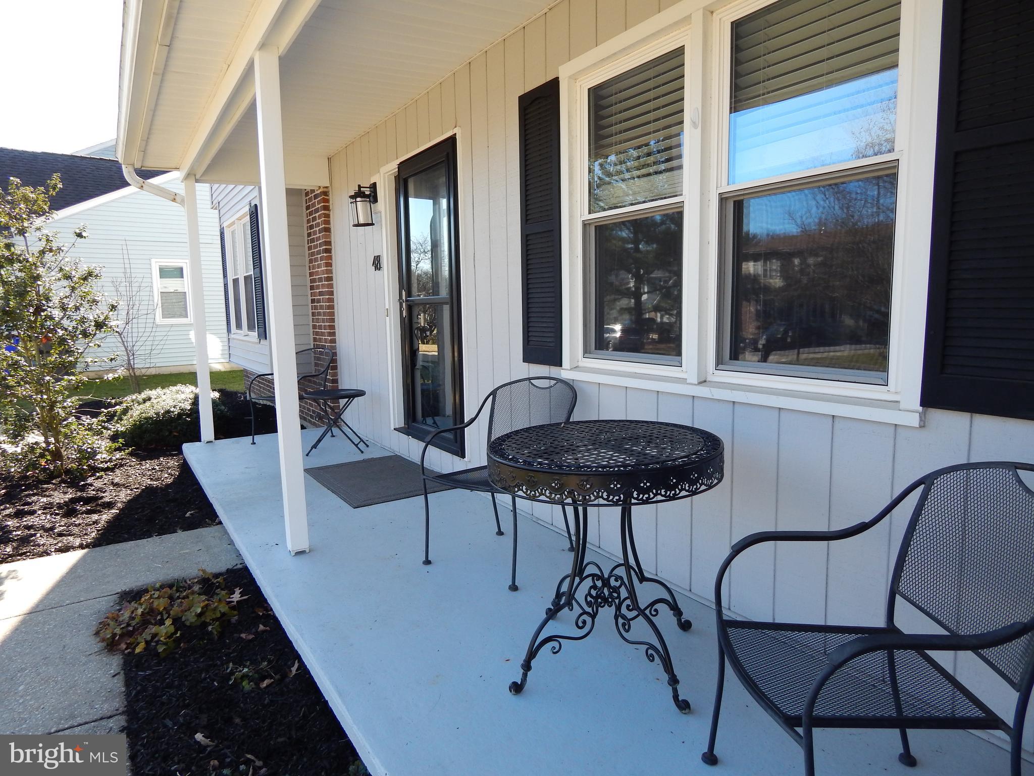 48 Danvers Circle Newark, DE 19702 - Photo 7 of 40 Front Porch