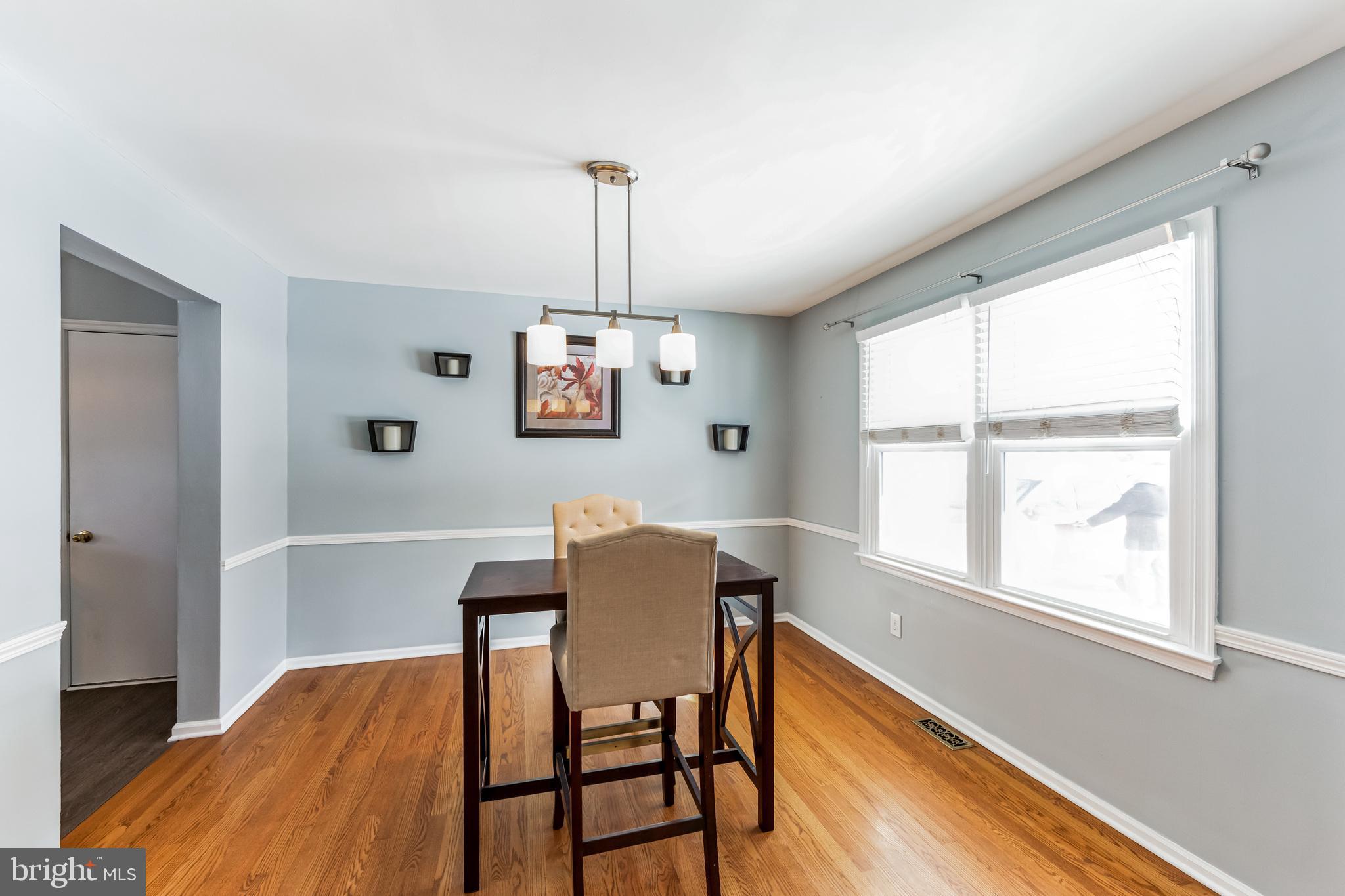 48 Danvers Circle Newark, DE 19702 - Photo 9 of 40 Dining Room