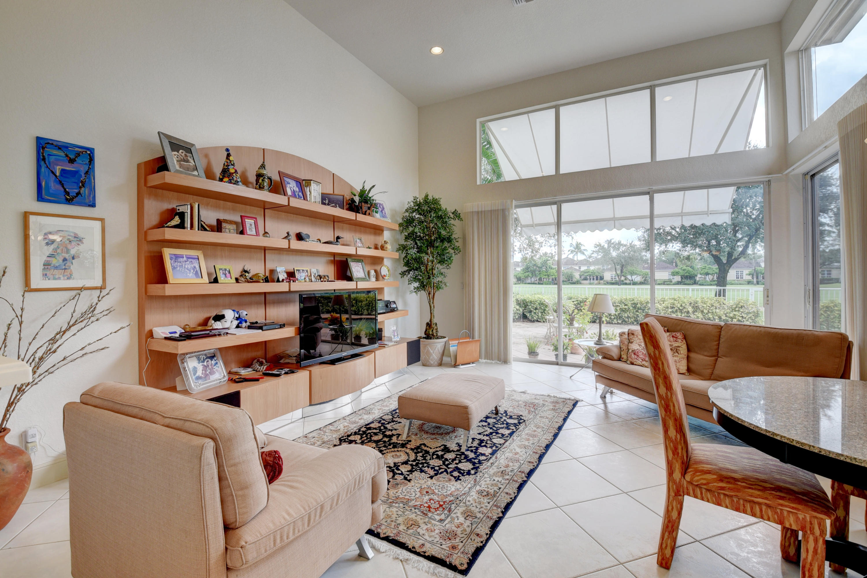 4096 Briarcliff Circle Boca Raton, FL 33496 - Photo 13 of 26 Family Room