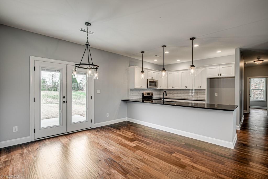1216 Spry Road Winston-Salem, NC 27107 - Photo 8 of 41 Gallery Image 8