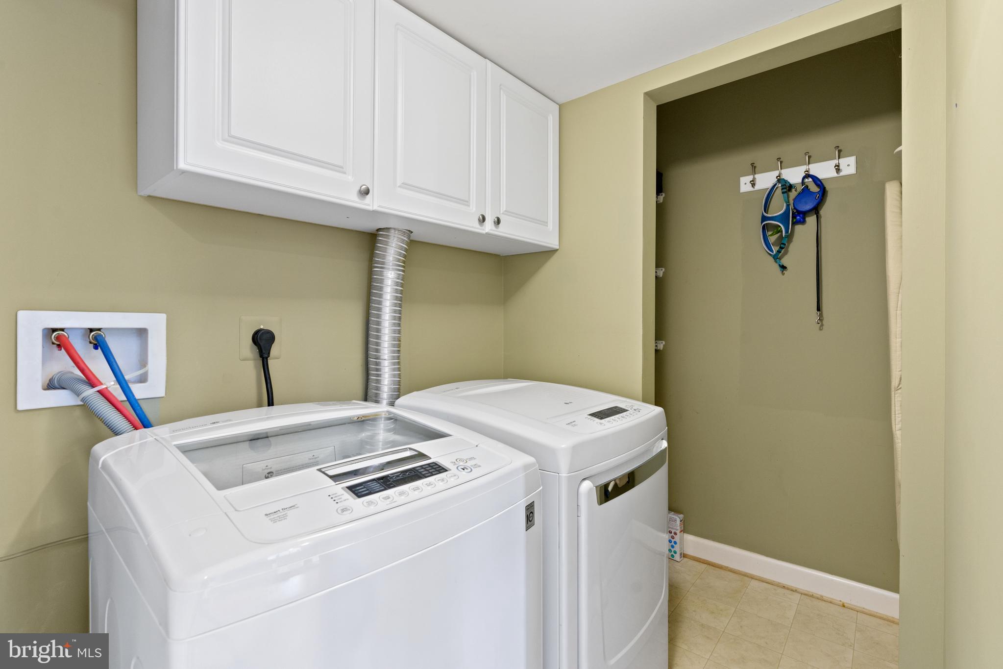 7429 Seneca Ridge Drive McLean, VA 22102 - Photo 45 of 48 Laundry room