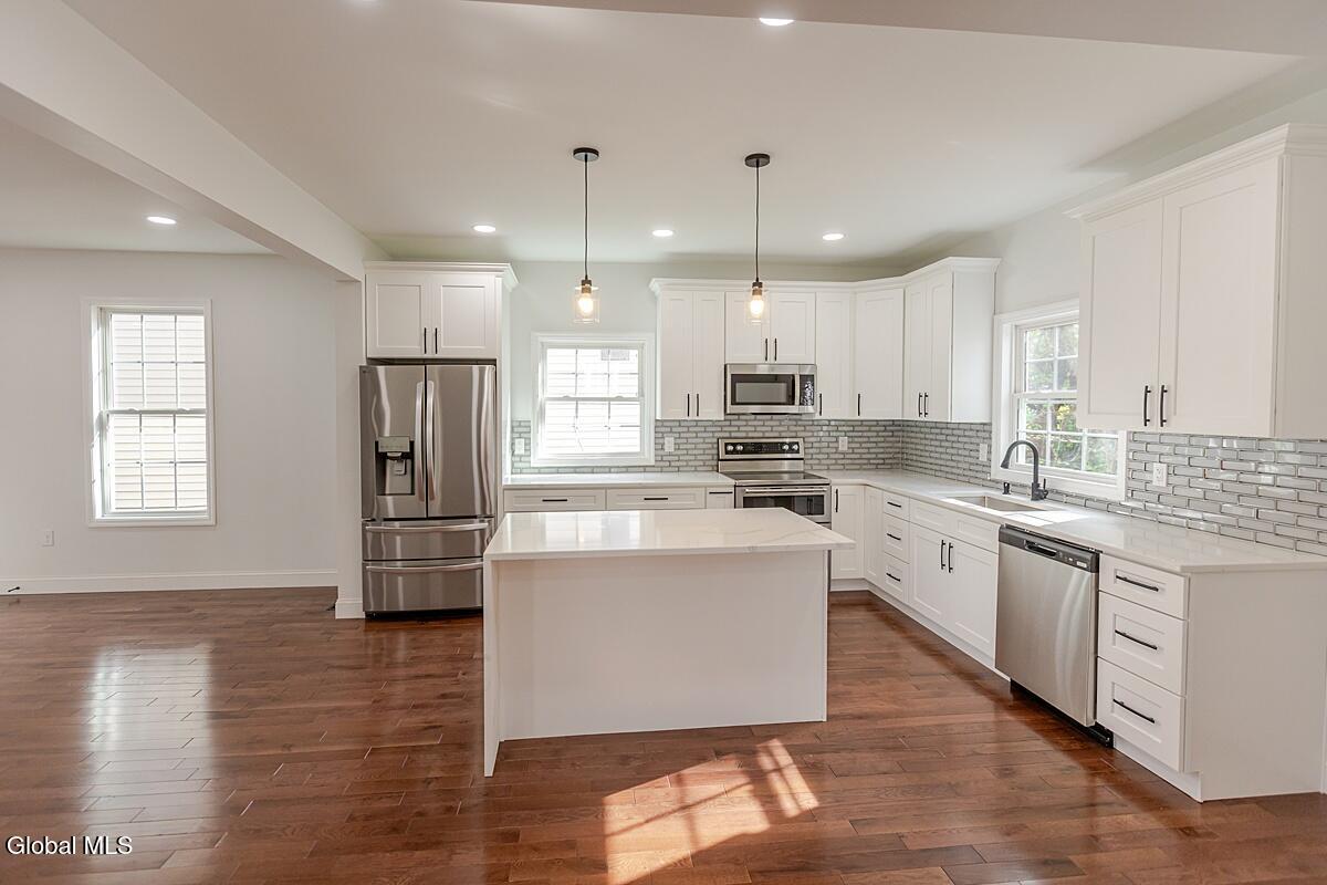 1659 Lenox Road Schenectady, NY 12308 - Photo 18 of 64 CBP-8