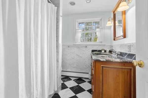 $2,795,000 | 7 Spring Lane, Hingham, MA 02043