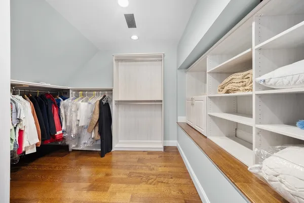 $2,795,000 | 7 Spring Lane, Hingham, MA 02043