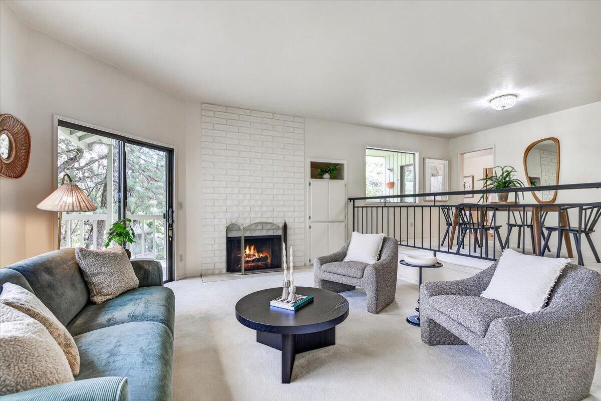 2647 Freedom Way Medford, OR 97504 - Photo 12 of 38 a living room with furniture and a fireplace