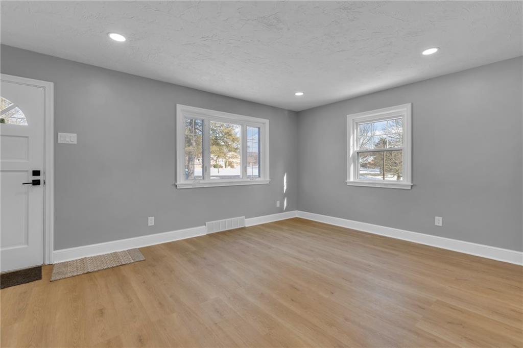 4435 Tuscarawas Road Beaver, PA 15009 - Photo 15 of 36 Gallery Image 15