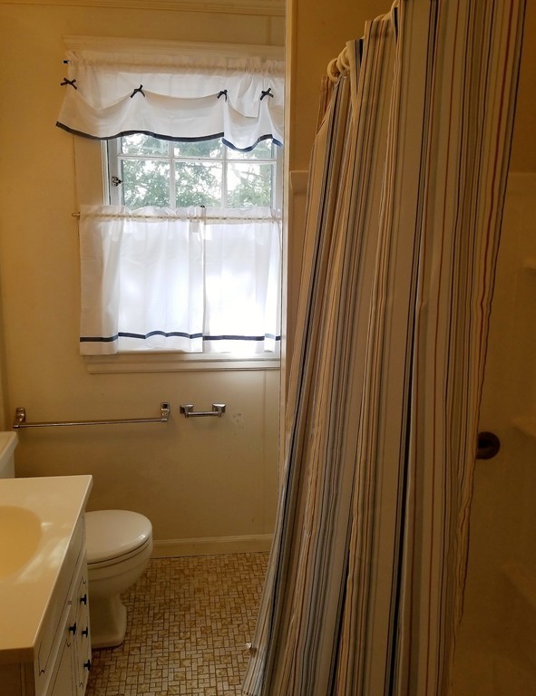 22 Shirley Road Waltham, MA 02452 - Photo 8 of 11 Gallery Image 8