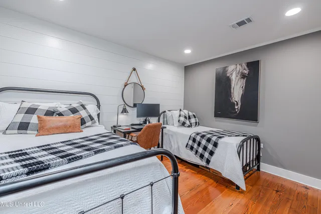 $1,089,000 | 295 Posey Lane, Vaughan, MS 39179