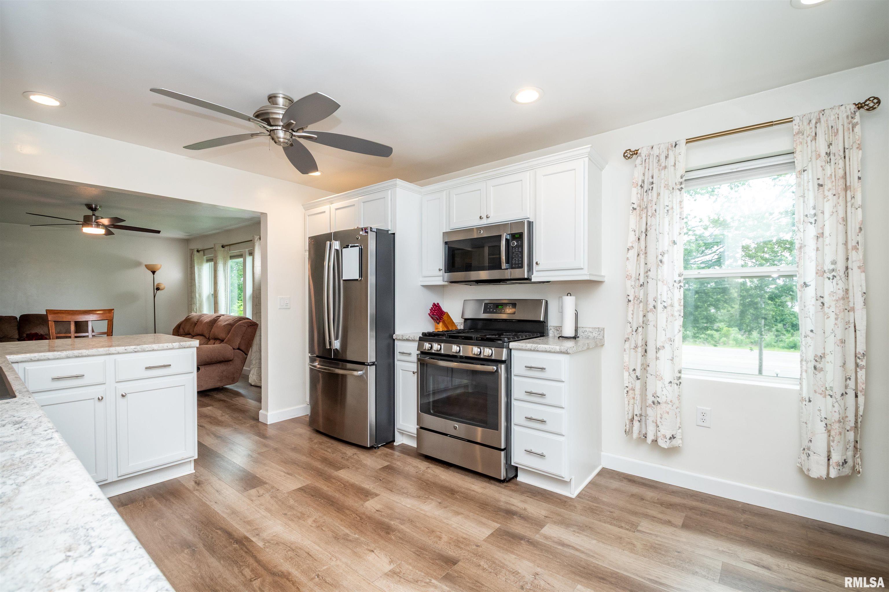 13101 North Rte 29 Chillicothe, IL 61523 - Photo 11 of 40