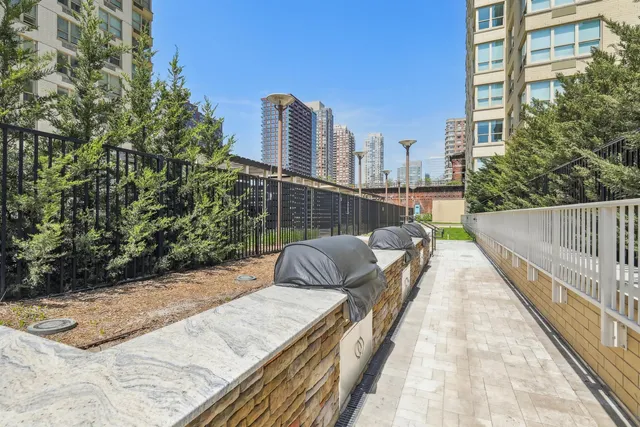 $789,888 | 88 Morgan Street, Unit 3902, Jersey City, NJ 07302