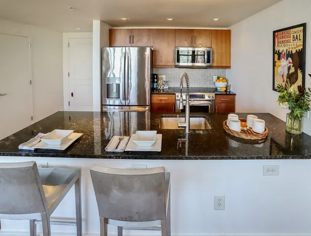 $789,888 | 88 Morgan Street, Unit 3902, Jersey City, NJ 07302