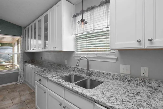 $275,000 | 412 Oak Leaf Court, Pensacola, FL 32514