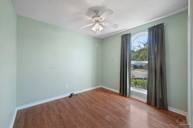 $275,000 | 412 Oak Leaf Court, Pensacola, FL 32514