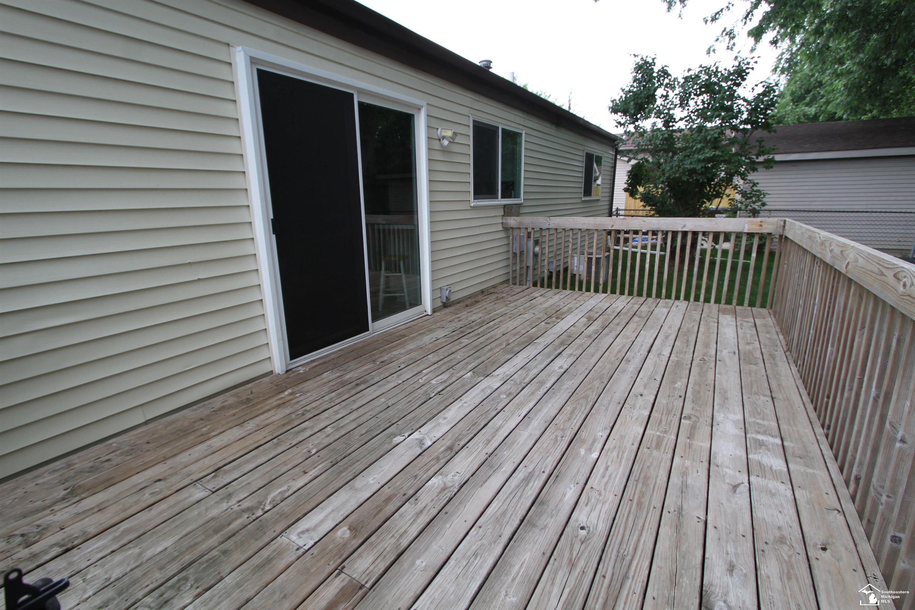 626 John Rolfe Drive Monroe, MI 48162 - Photo 26 of 31
