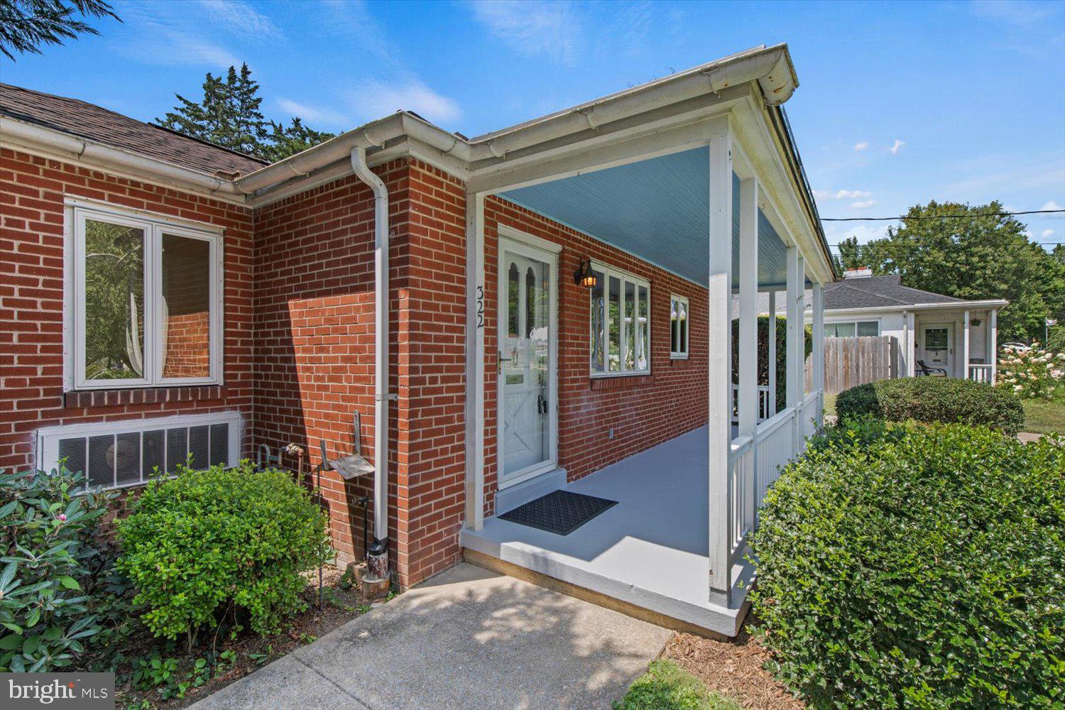 322 Beverly Road Camp Hill, PA 17011 - Photo 4 of 28