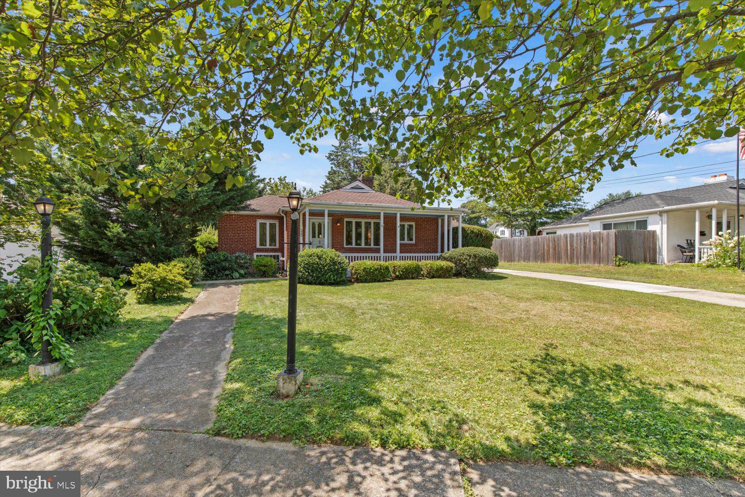 322 Beverly Road Camp Hill, PA 17011 - Photo 5 of 28