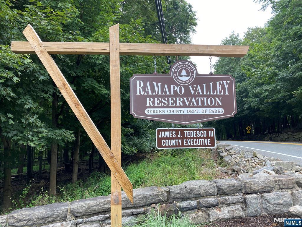 643 Plum Terrace Mahwah, NJ 07430 - Photo 19 of 19