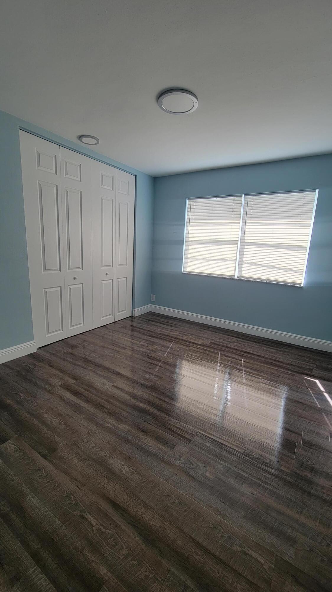 128 Davis Road Palm Springs, FL 33461 - Photo 16 of 28 20231205_112456