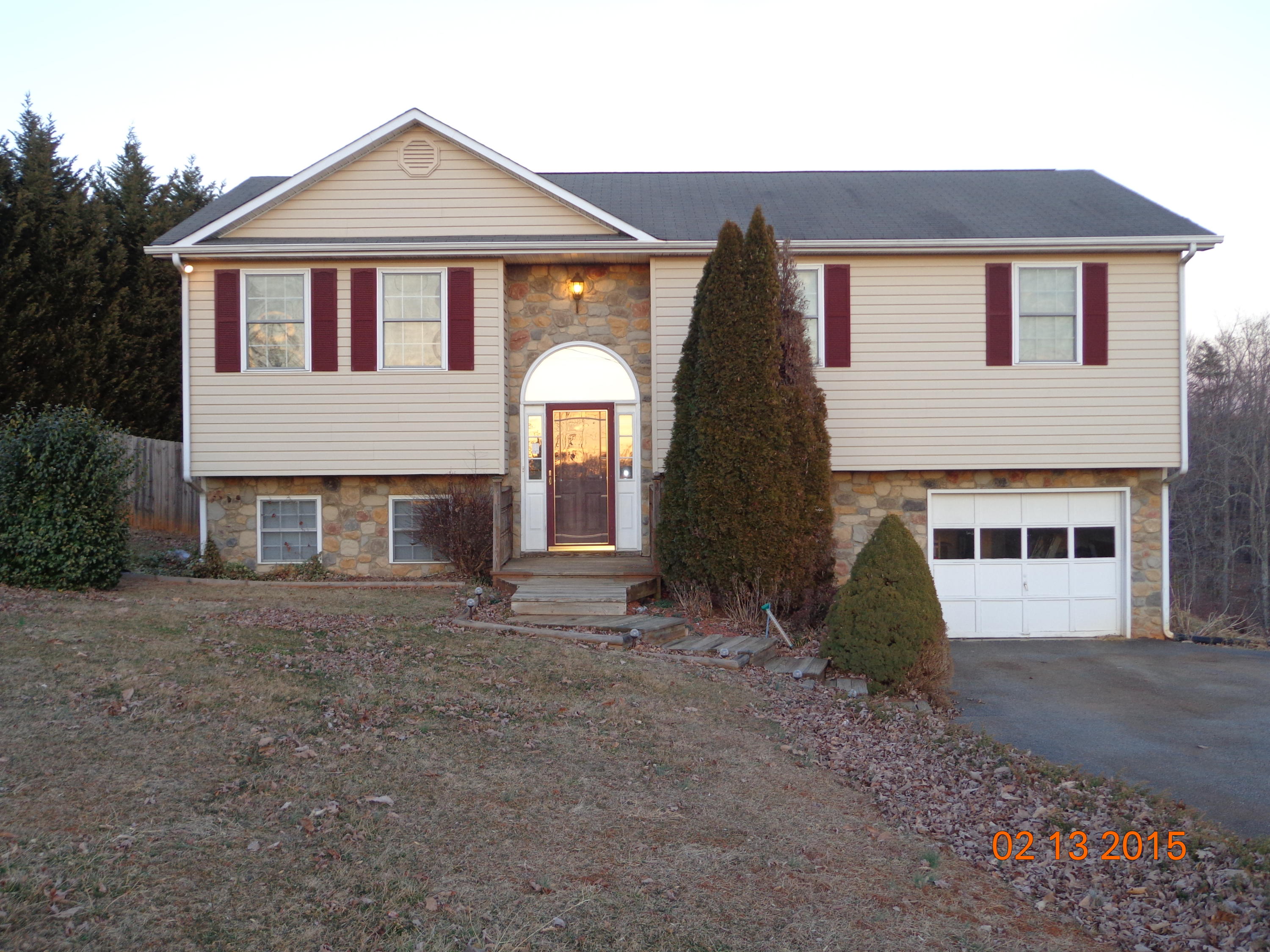11 Northridge Road Hardy, VA 24101 - Photo 1 of 26 View of Property