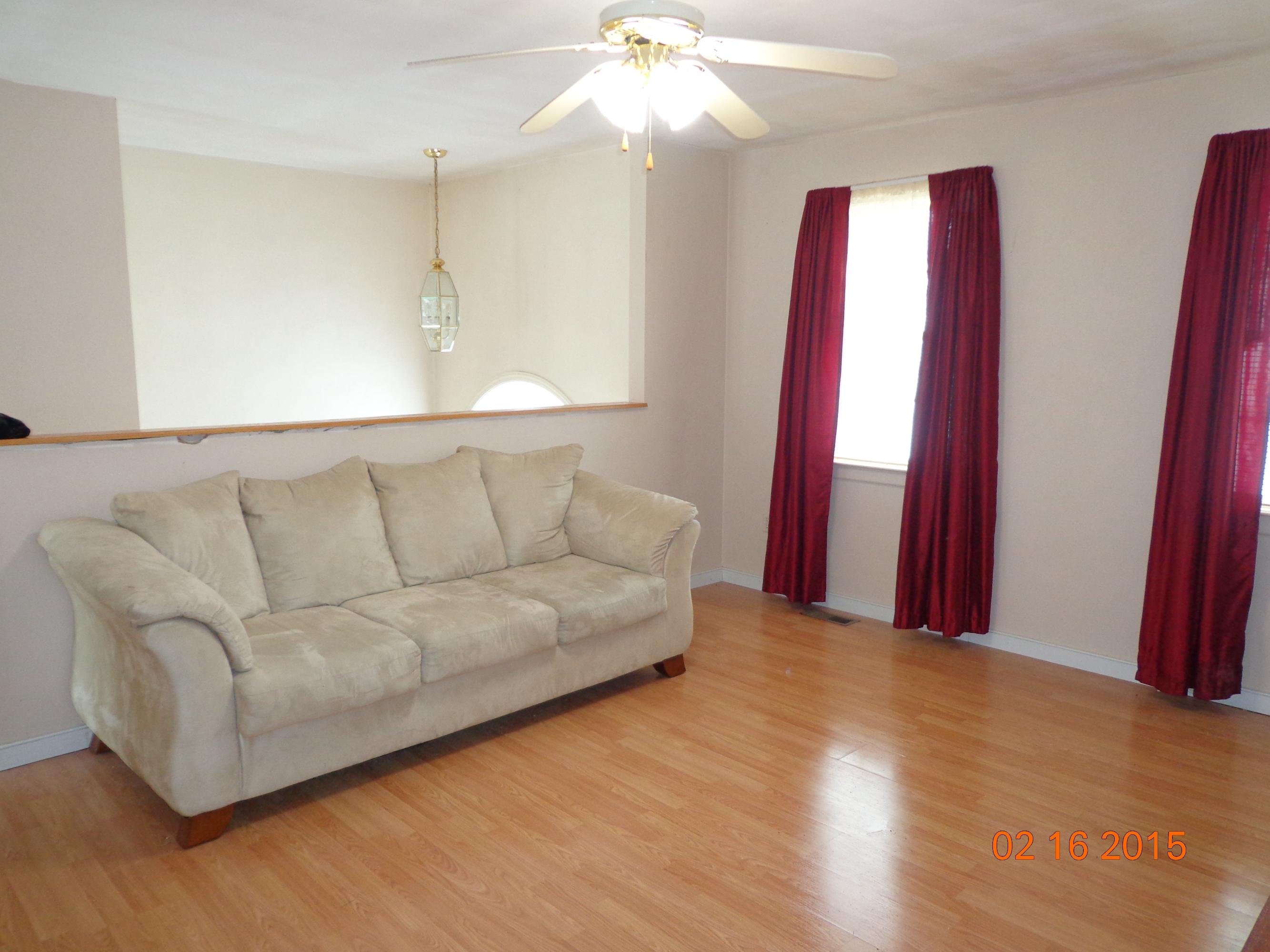 11 Northridge Road Hardy, VA 24101 - Photo 3 of 26 family room
