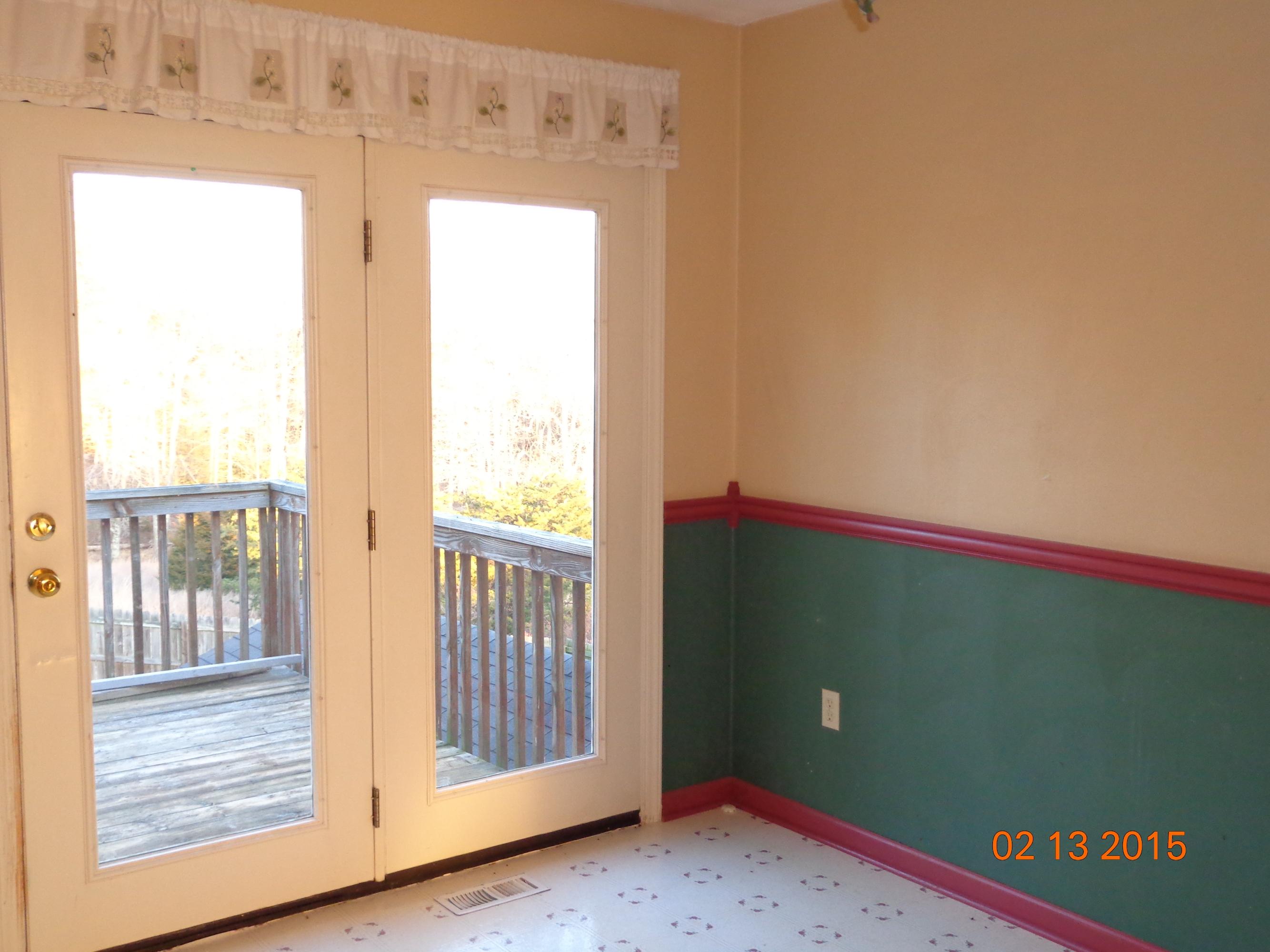 11 Northridge Road Hardy, VA 24101 - Photo 7 of 26 breakfast area/door to back deck
