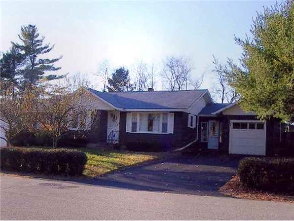 15 Cushing Boulevard Rochester, NH 03867 - Photo 1 of 1