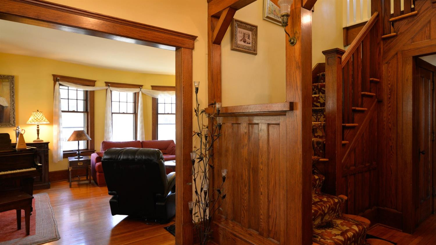 1404 Cambridge Road Ann Arbor, MI 48104 - Photo 12 of 59 Photo 12
