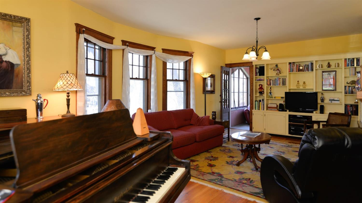 1404 Cambridge Road Ann Arbor, MI 48104 - Photo 15 of 59 Photo 15