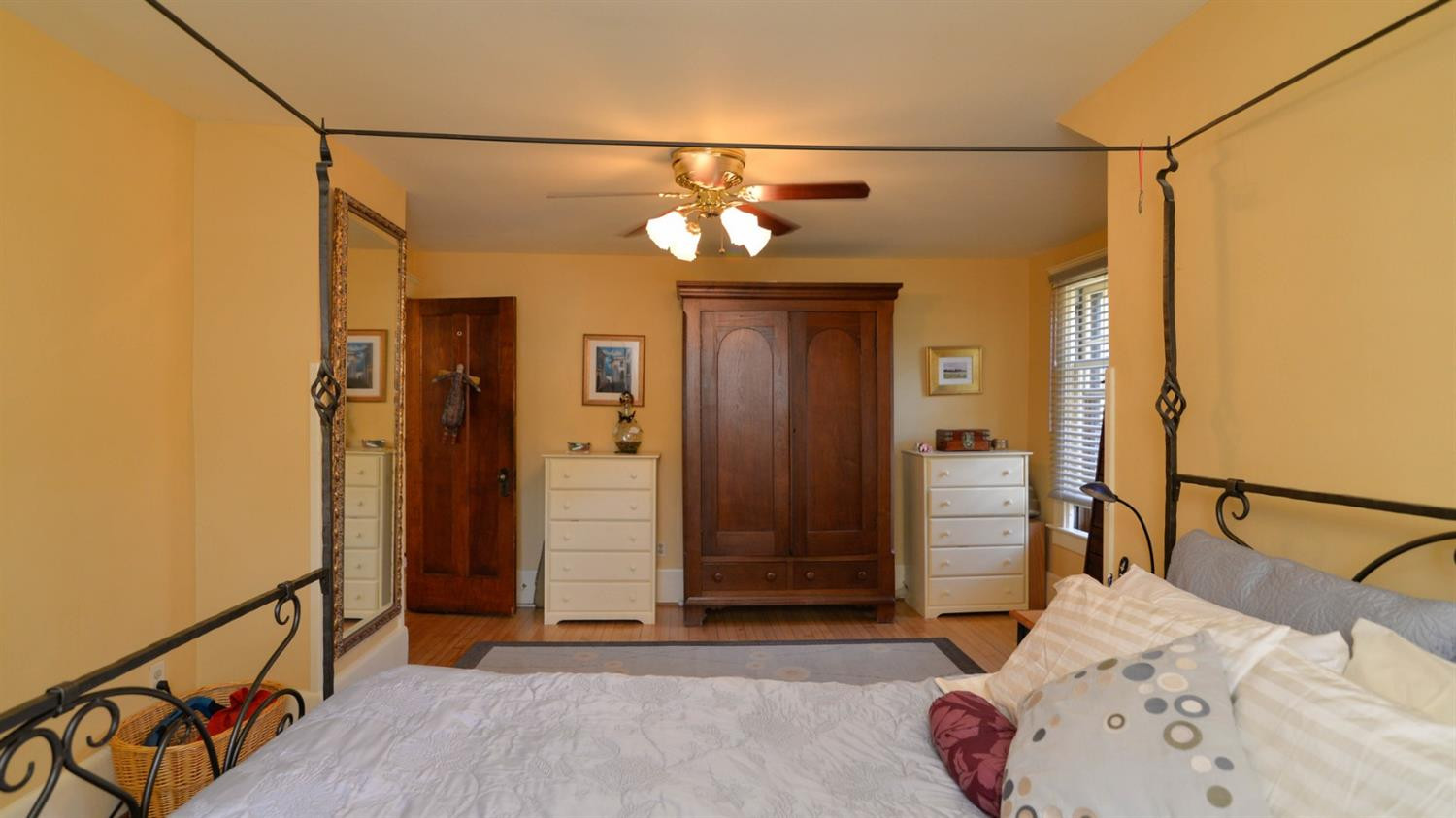 1404 Cambridge Road Ann Arbor, MI 48104 - Photo 34 of 59 Photo 34