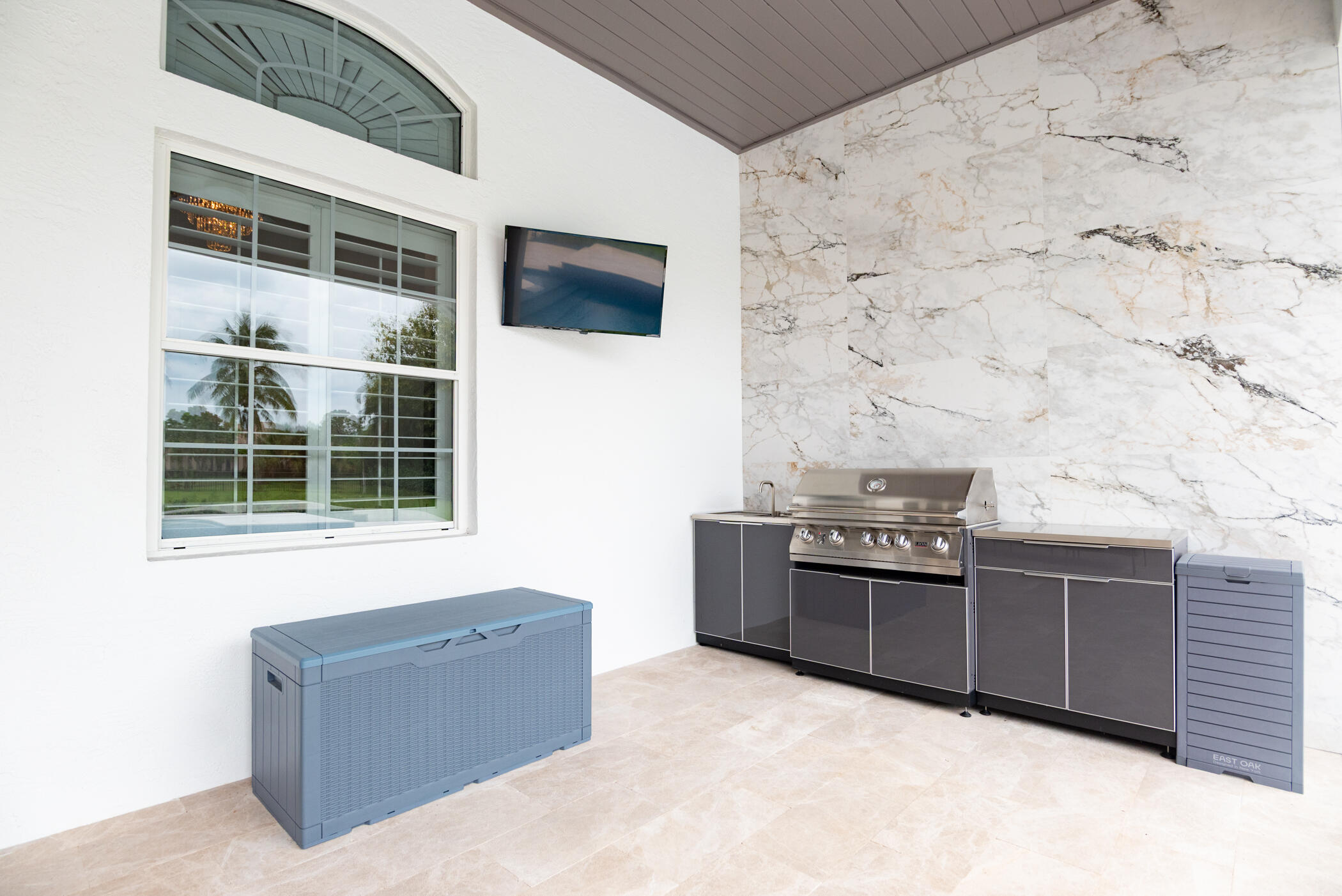 8246 Man O War Road Palm Beach Gardens, FL 33418 - Photo 19 of 55 Summer Kitchen