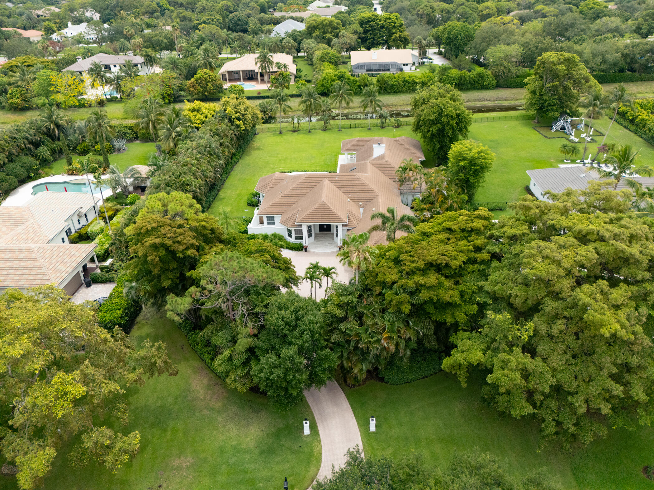 8246 Man O War Road Palm Beach Gardens, FL 33418 - Photo 4 of 55 Front Aerial