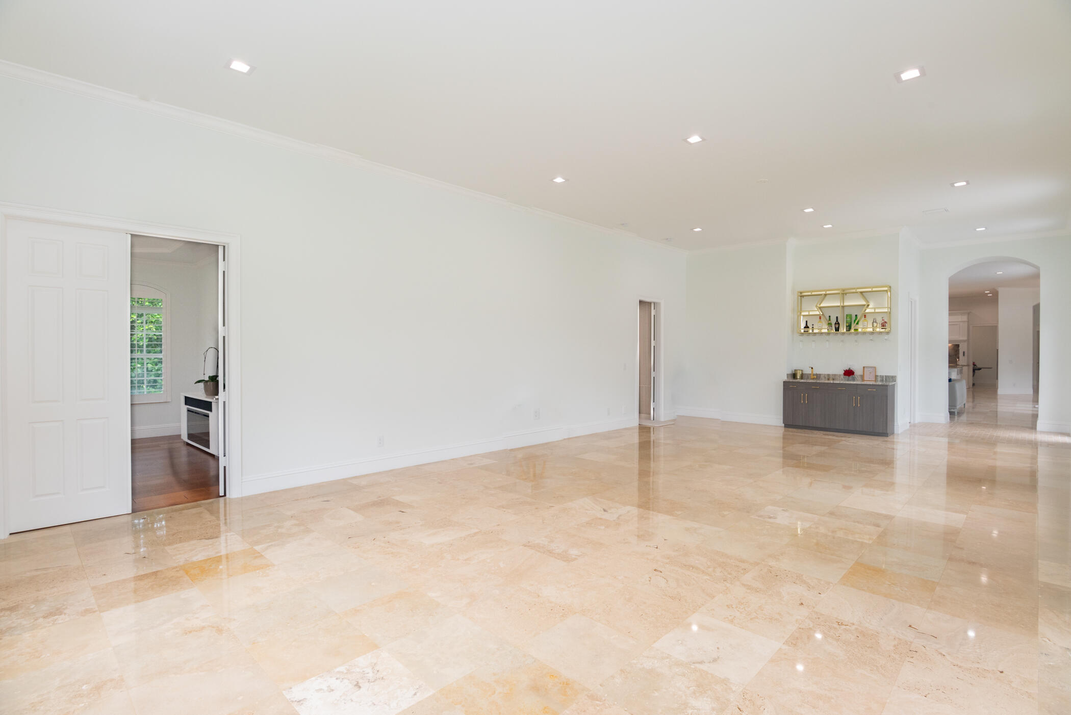 8246 Man O War Road Palm Beach Gardens, FL 33418 - Photo 51 of 55 Game Room with Bar